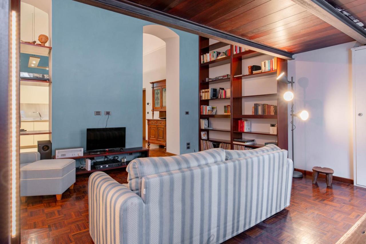 In Centro, 5 Posti Letto: Ca' Cybeles Appartamento Torino Esterno foto